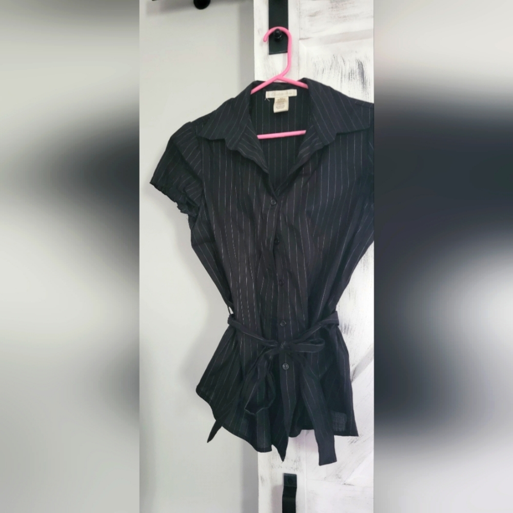 Gently worn pinstrip top